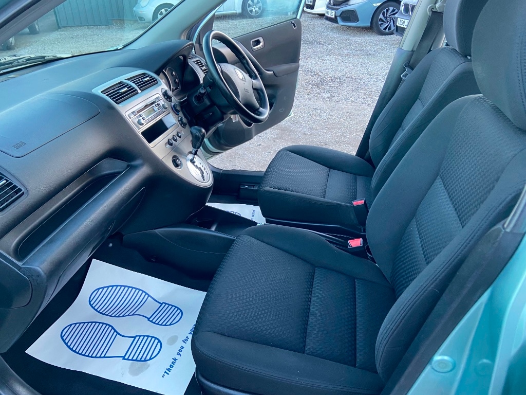 Used Honda Civic 2005 for sale - 77137061: Photo 8