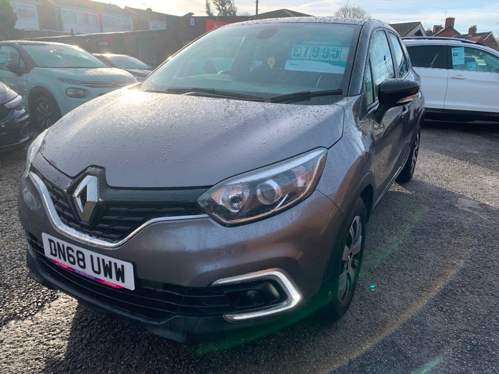 Used Renault Captur 2018 for sale - 76511102: Photo 10