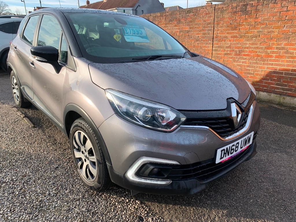 Used Renault Captur 2018 for sale - 76511102: Photo 15