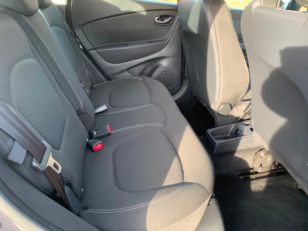 Used Renault Captur 2018 for sale - 76511102: Photo 8