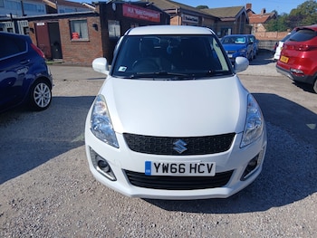 Used Suzuki Swift 2017 for sale - 79392793: Photo