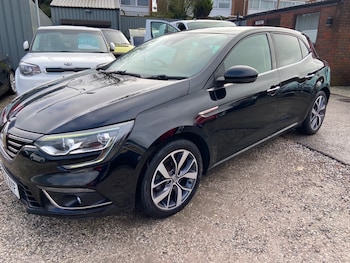 Used Renault Megane 2016 for sale - 77543717: Photo