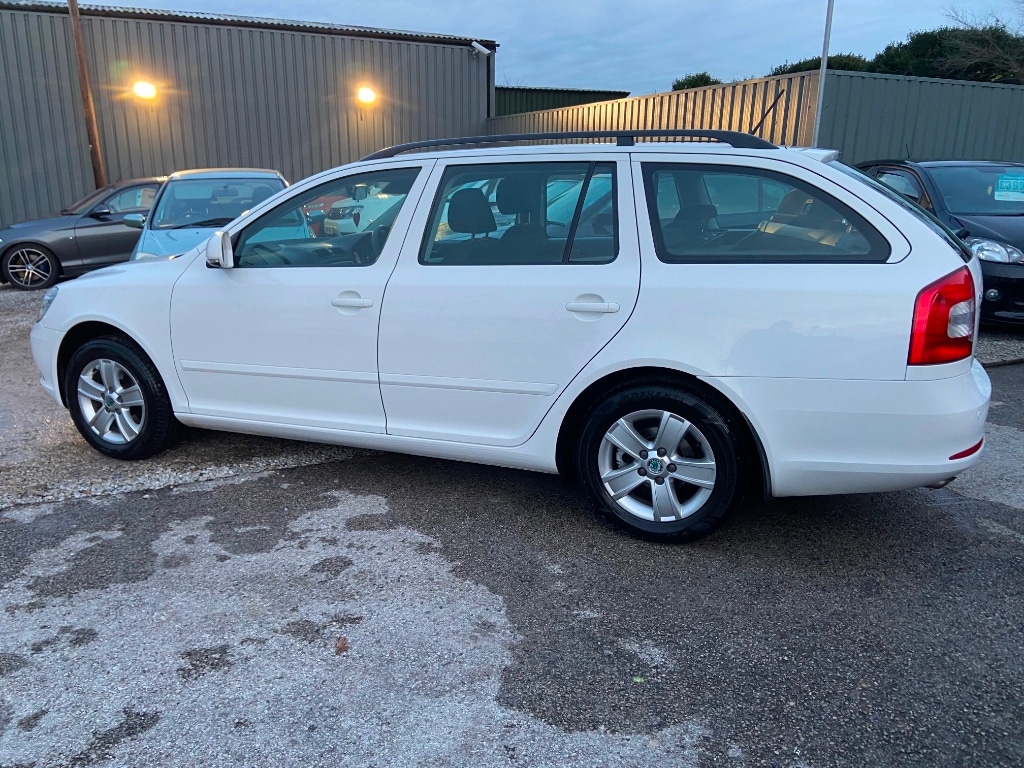 Used Skoda Octavia 2011 for sale - 76713390: Photo 15