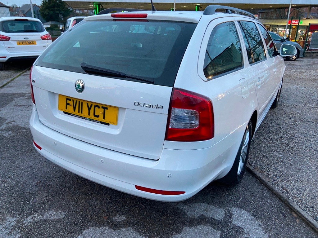 Used Skoda Octavia 2011 for sale - 76713390: Photo 6