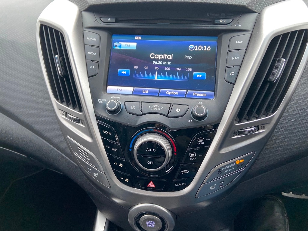 Used Hyundai Veloster 2012 for sale - 77392653: Photo 12