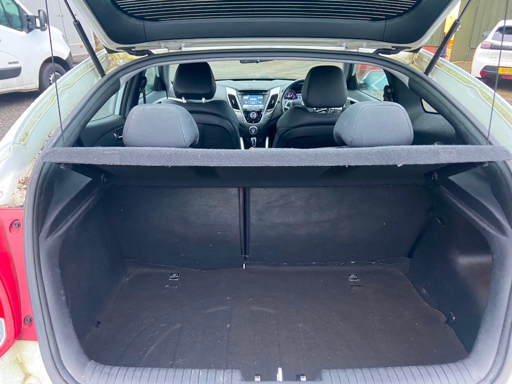 Used Hyundai Veloster 2012 for sale - 77392653: Photo 5