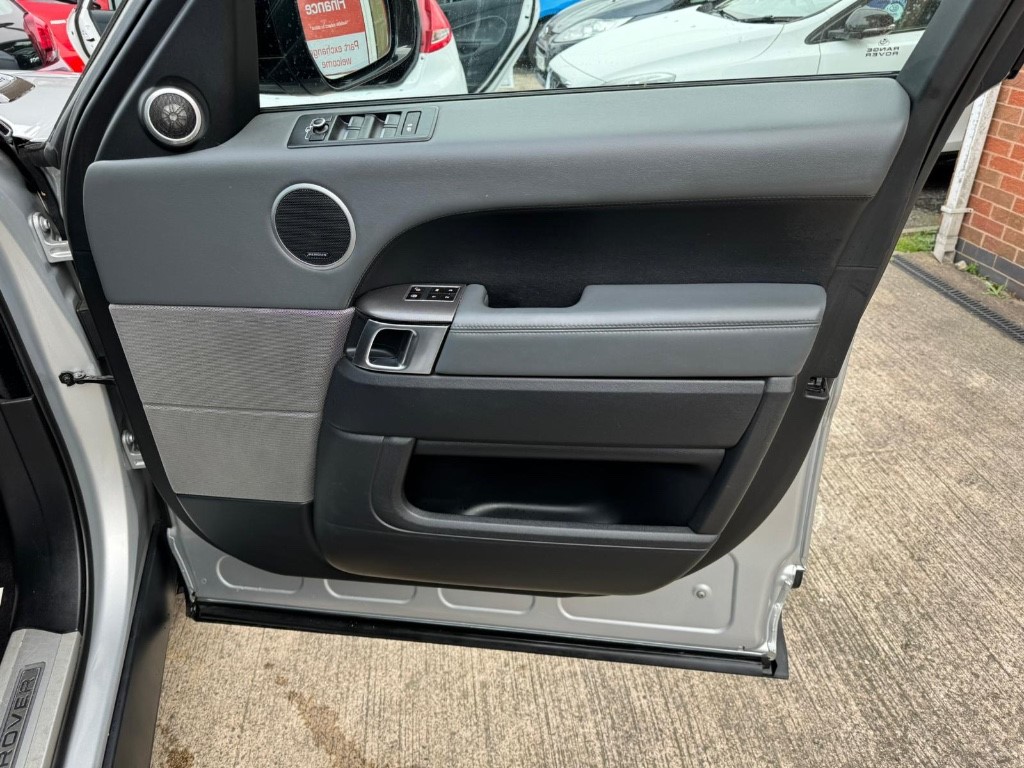 Used Land Rover Range Rover Sport 2013 for sale - 76799576: Photo 11