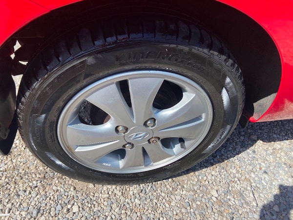Used Hyundai i10 2012 for sale - 75480710: Photo 15