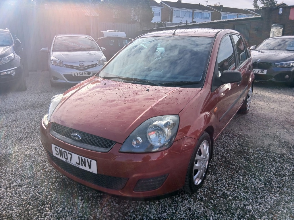 Used Ford Fiesta 2007 for sale - 76369436: Photo 2