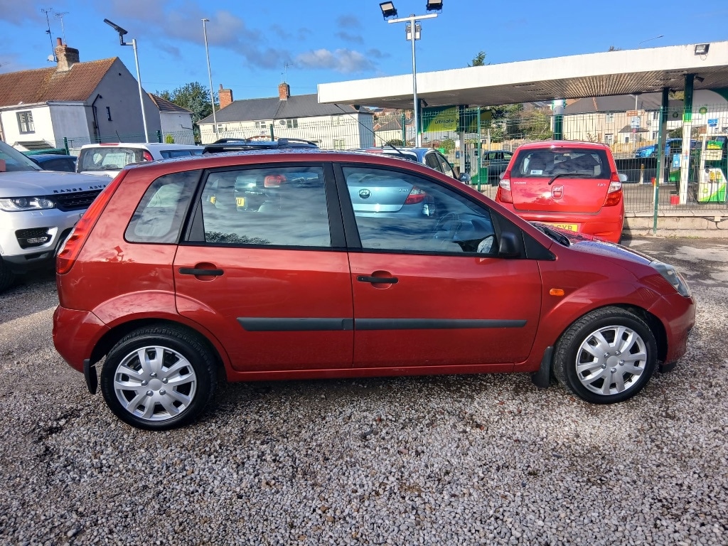 Used Ford Fiesta 2007 for sale - 76369436: Photo 4