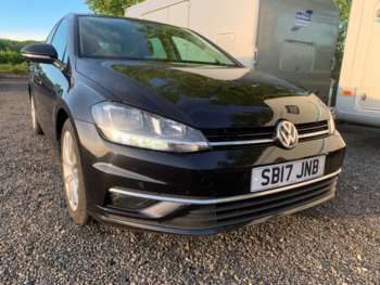 Used Volkswagen Golf 2017 for sale - 74764244: Photo