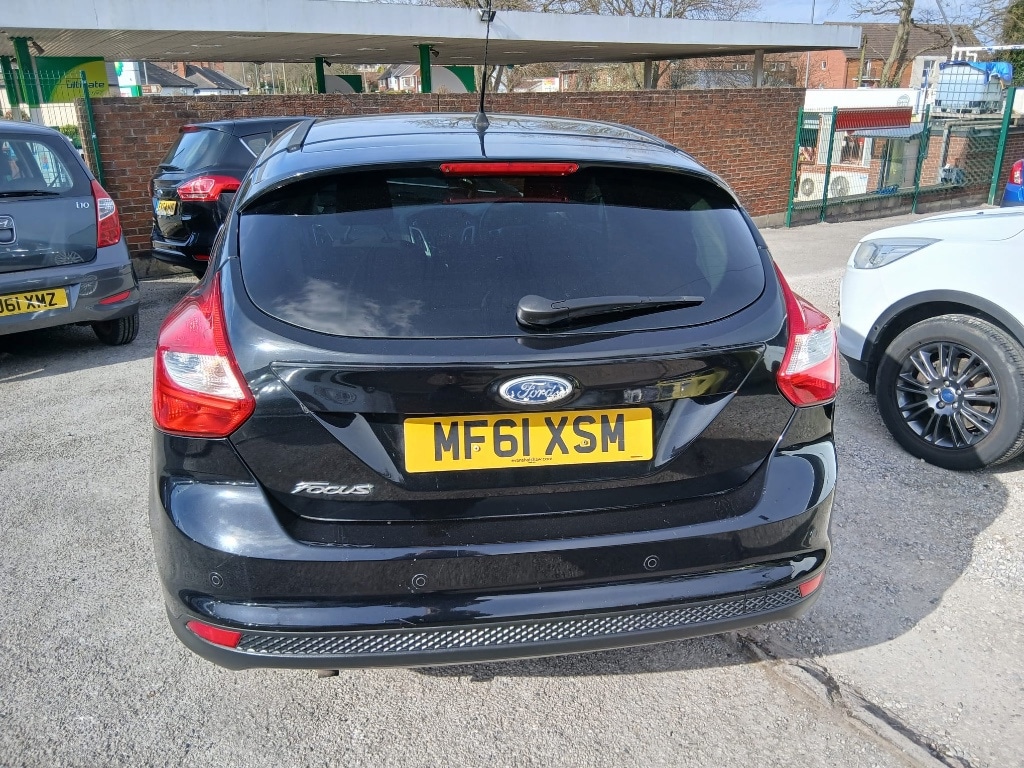 Used Ford Focus 2011 for sale - 77137068: Photo 12