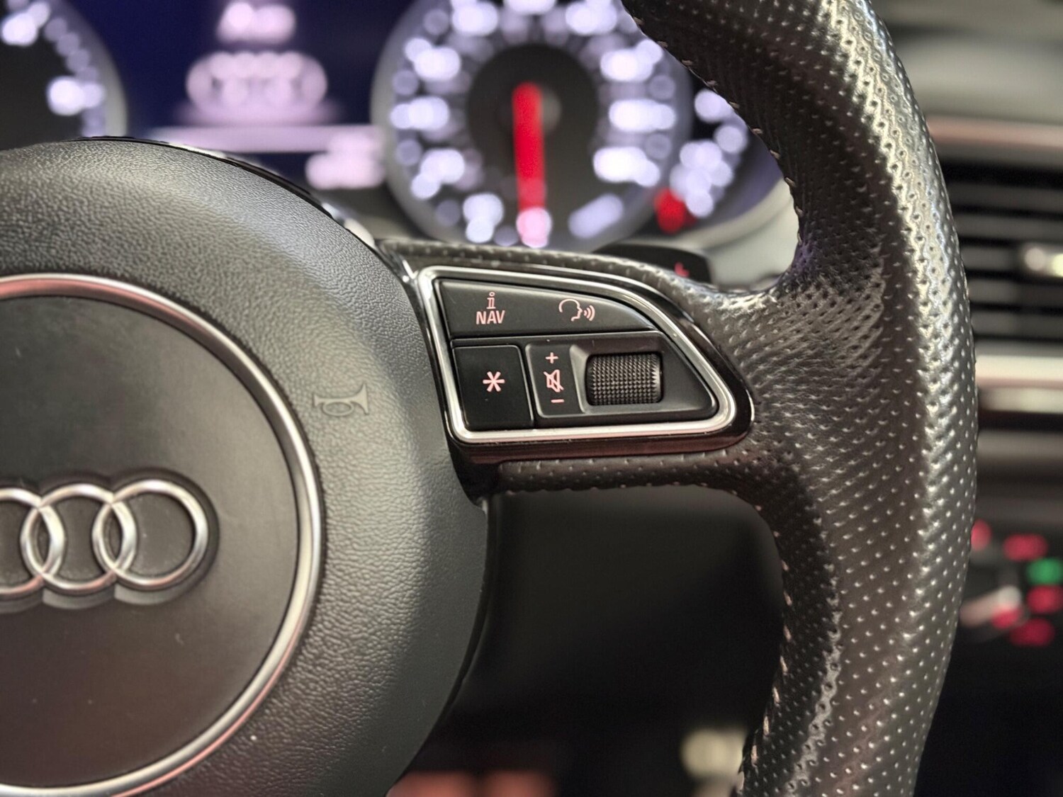 Used Audi A6 2017 for sale - 77840038: Photo 41