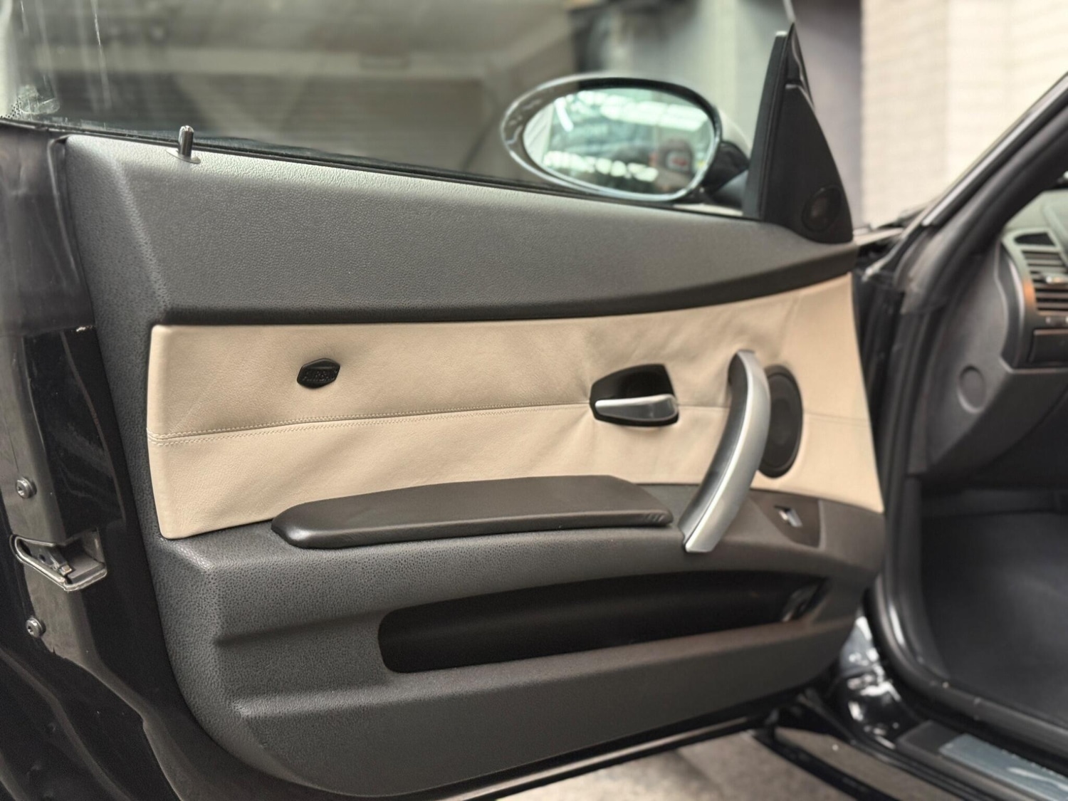 Used BMW Z4 M 2006 for sale - 76659070: Photo 43