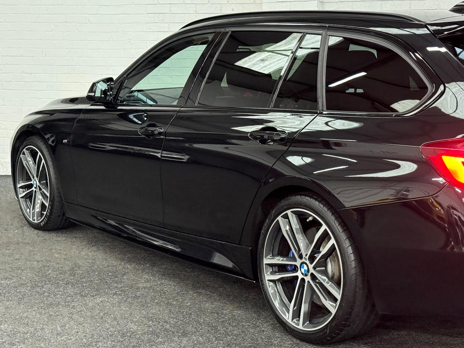 Used BMW 3 Series 2018 for sale - 76850103: Photo 30