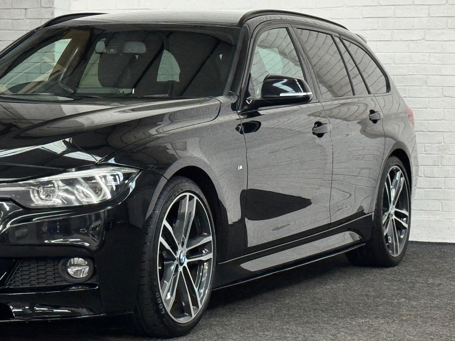 Used BMW 3 Series 2018 for sale - 76850103: Photo 34