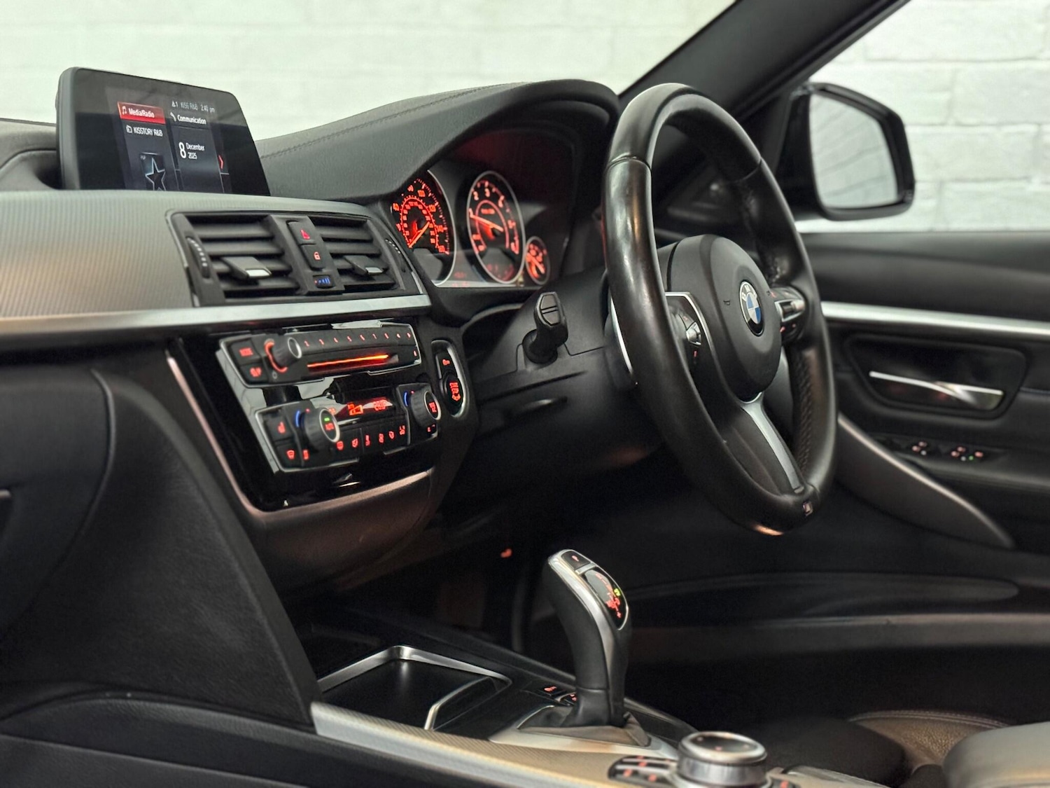 Used BMW 3 Series 2018 for sale - 76850103: Photo 9