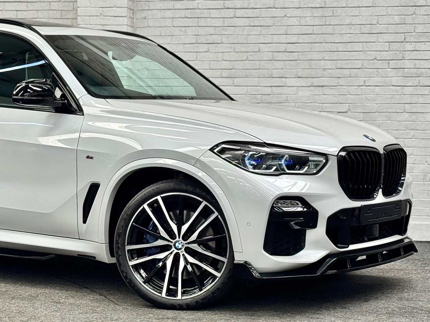 Used BMW X5 2019 for sale - 76702358: Photo 32