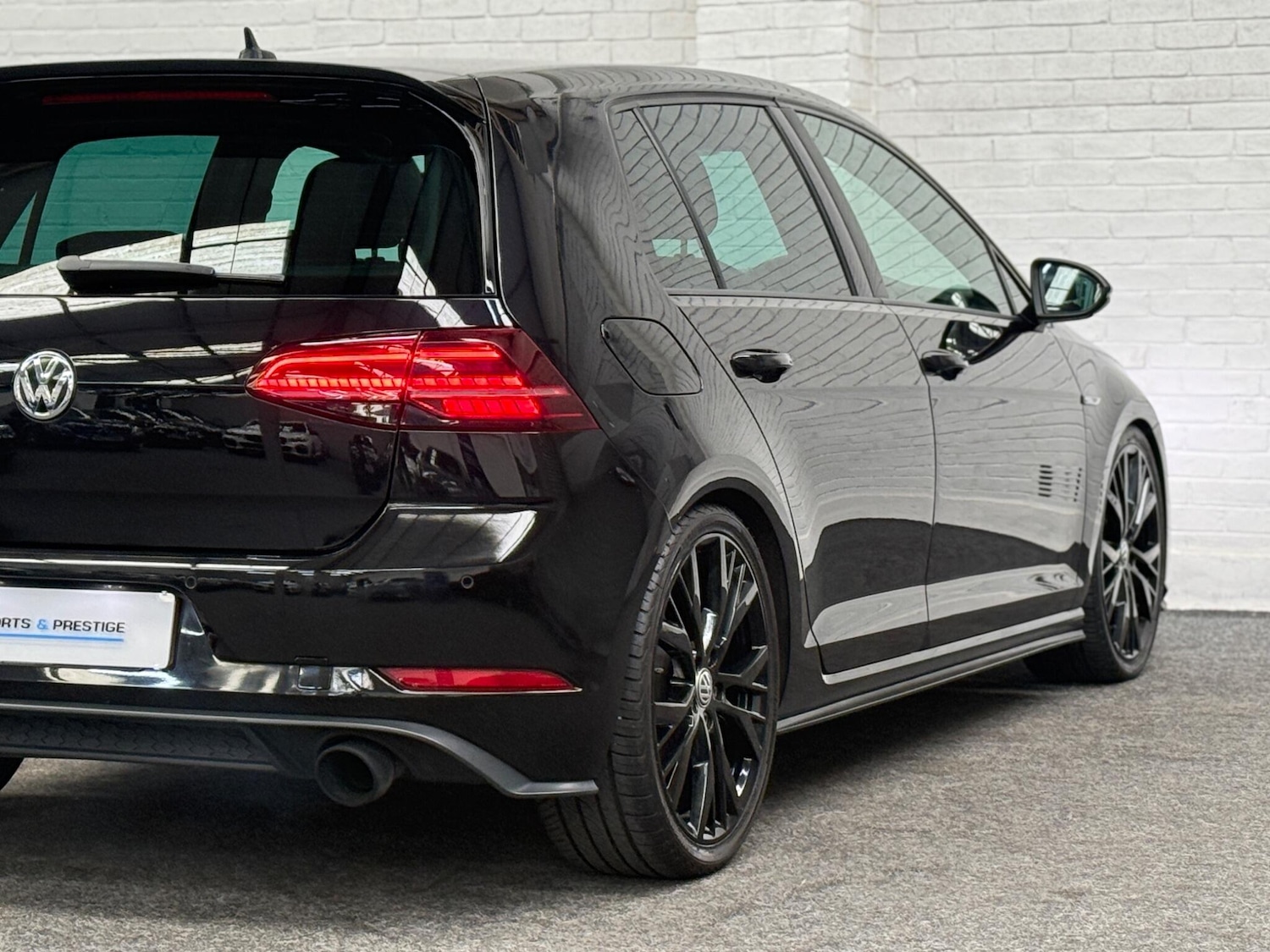 Used Volkswagen Golf 2018 for sale - 76801183: Photo 27