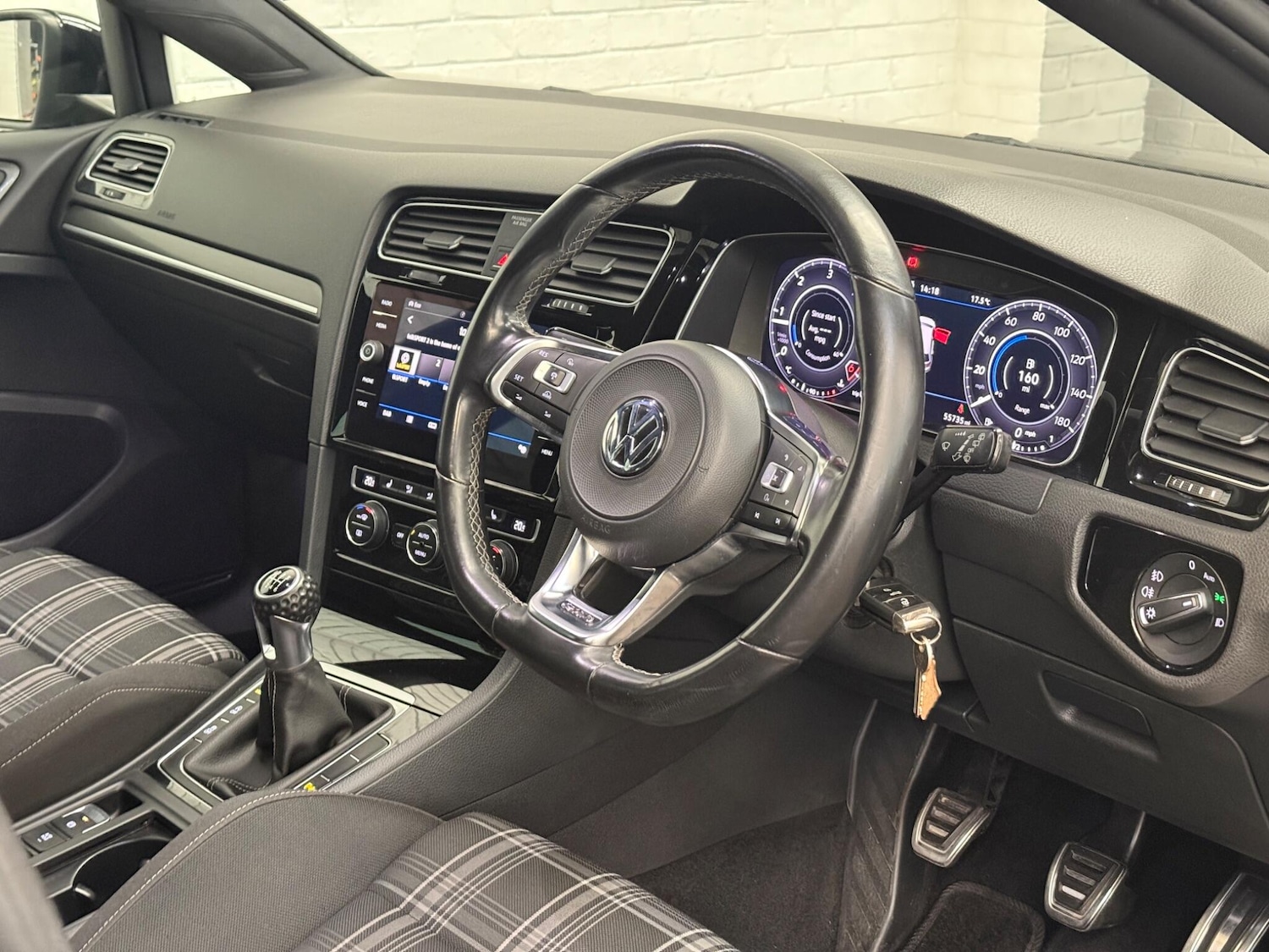 Used Volkswagen Golf 2018 for sale - 76801183: Photo 30