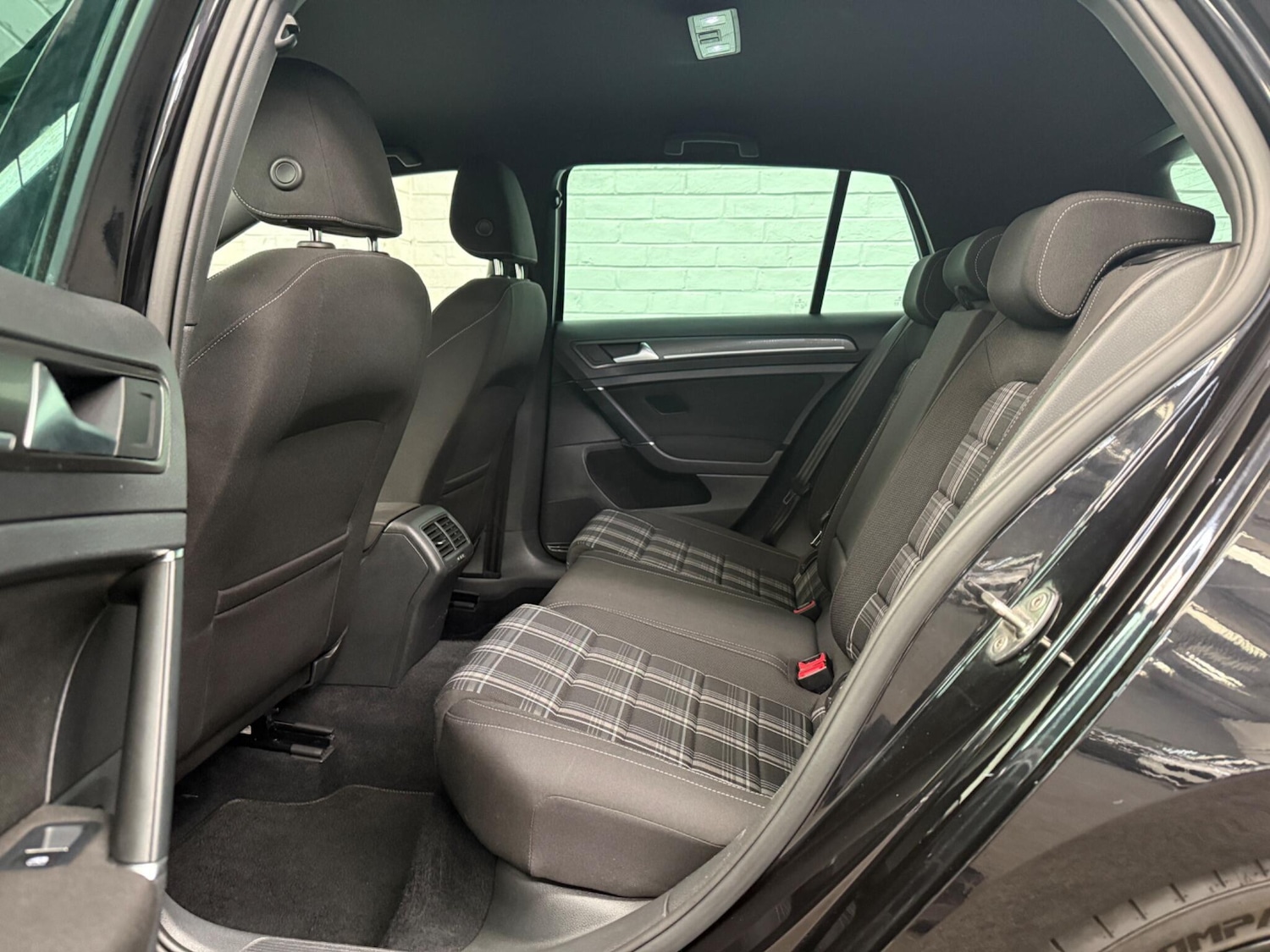 Used Volkswagen Golf 2018 for sale - 76801183: Photo 38