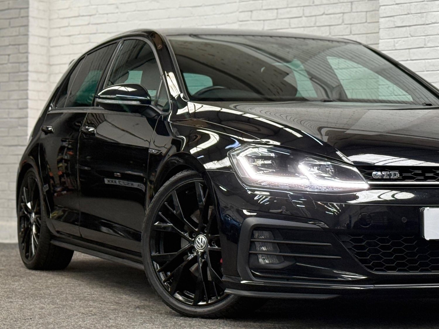 Used Volkswagen Golf 2018 for sale - 76801183: Photo 9