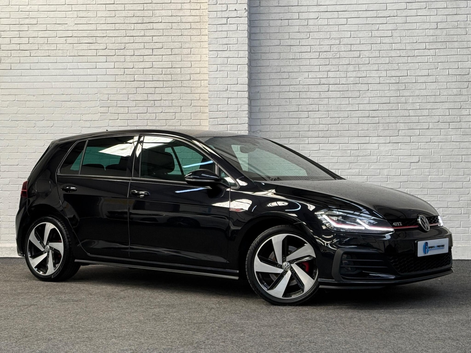 Used Volkswagen Golf for sale - 76701806: Photo 3