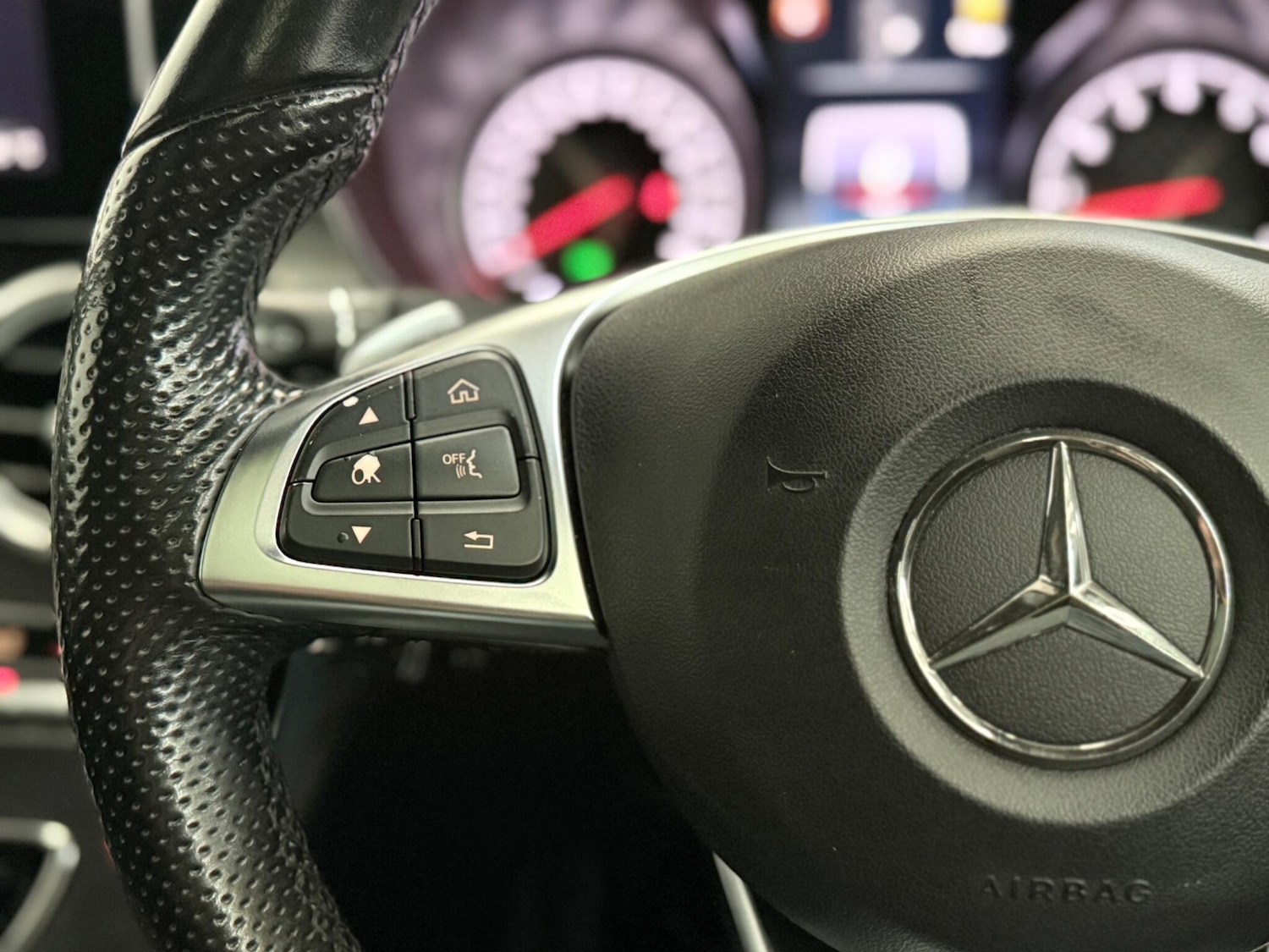 Used Mercedes-Benz C Class for sale - 77230497: Photo 44