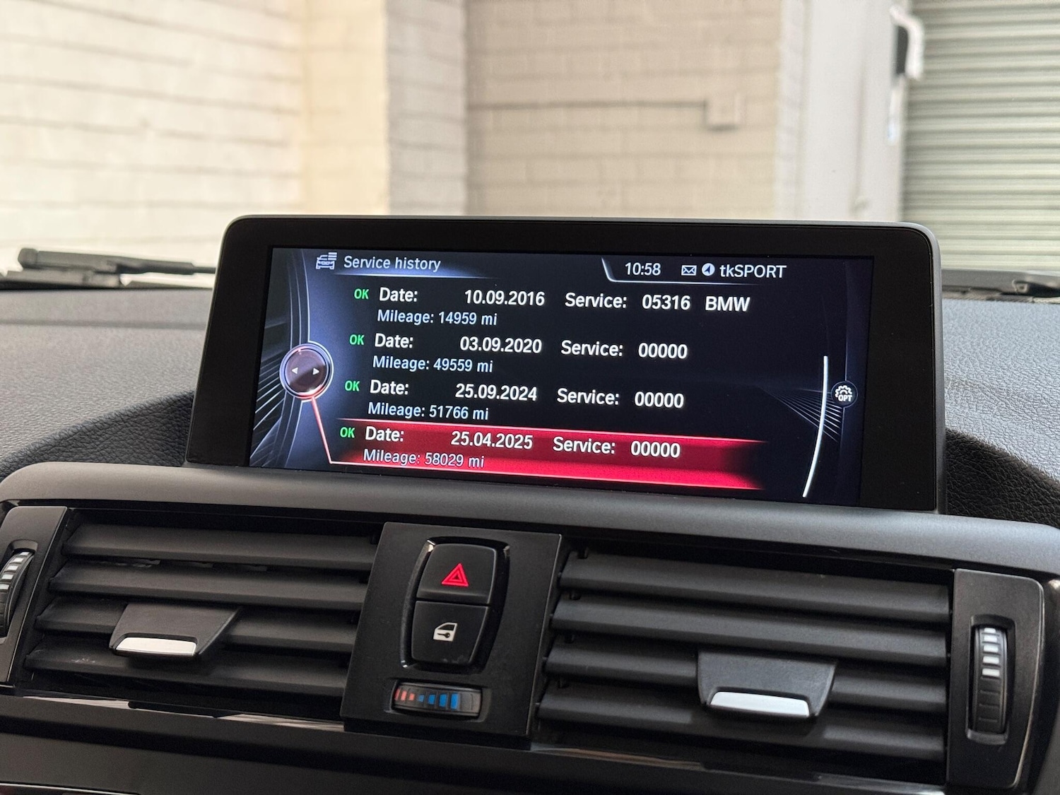 Used BMW 2 Series 2014 for sale - 77060118: Photo 65