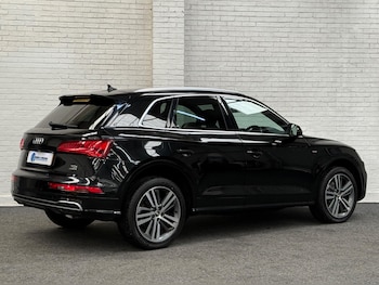 Used Audi Q5 2017 for sale - 76702289: Photo