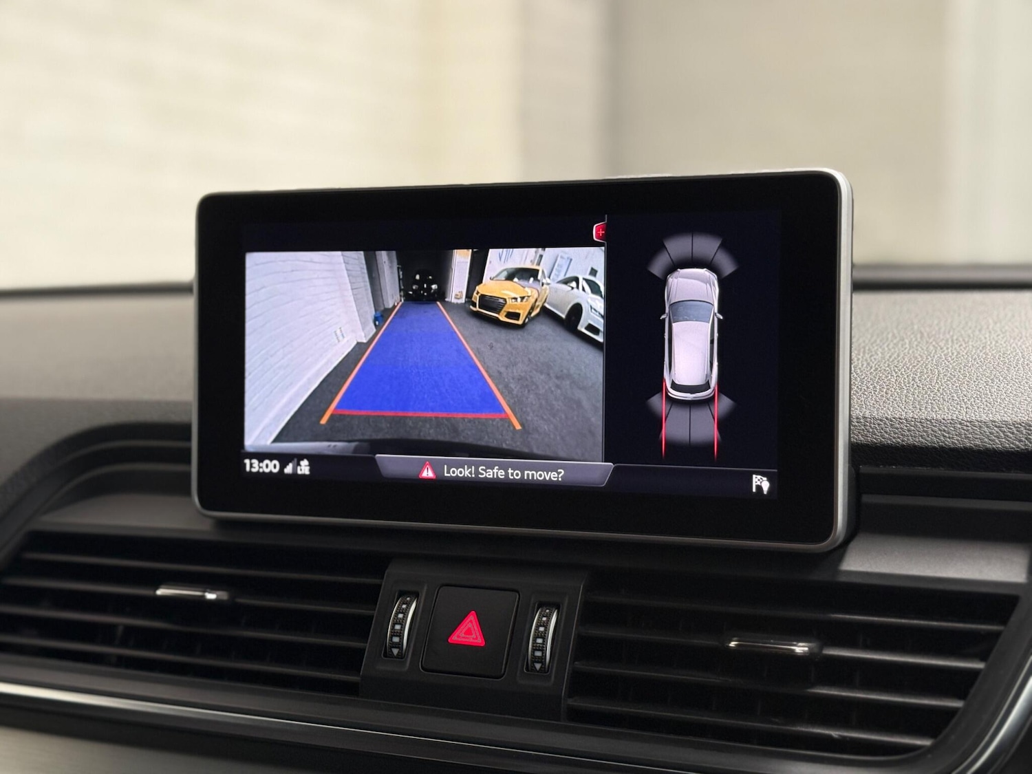 Used Audi Q5 2017 for sale - 76702289: Photo 51