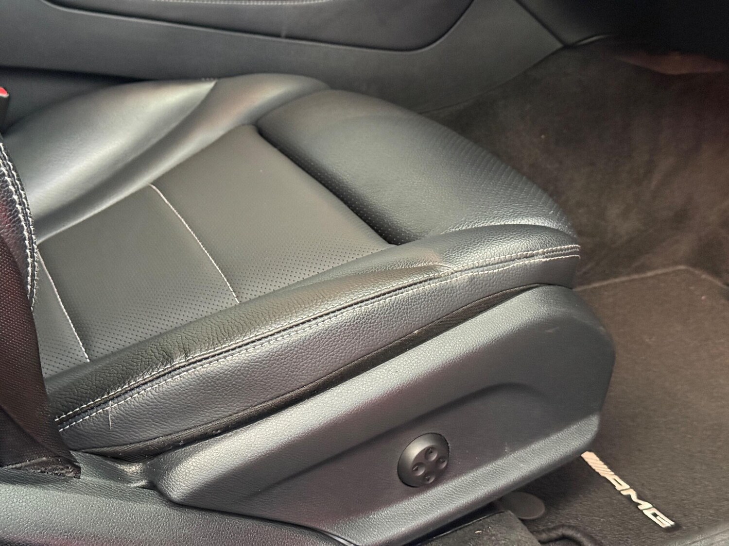 Used Mercedes-Benz GLC 2018 for sale - 77613041: Photo 30