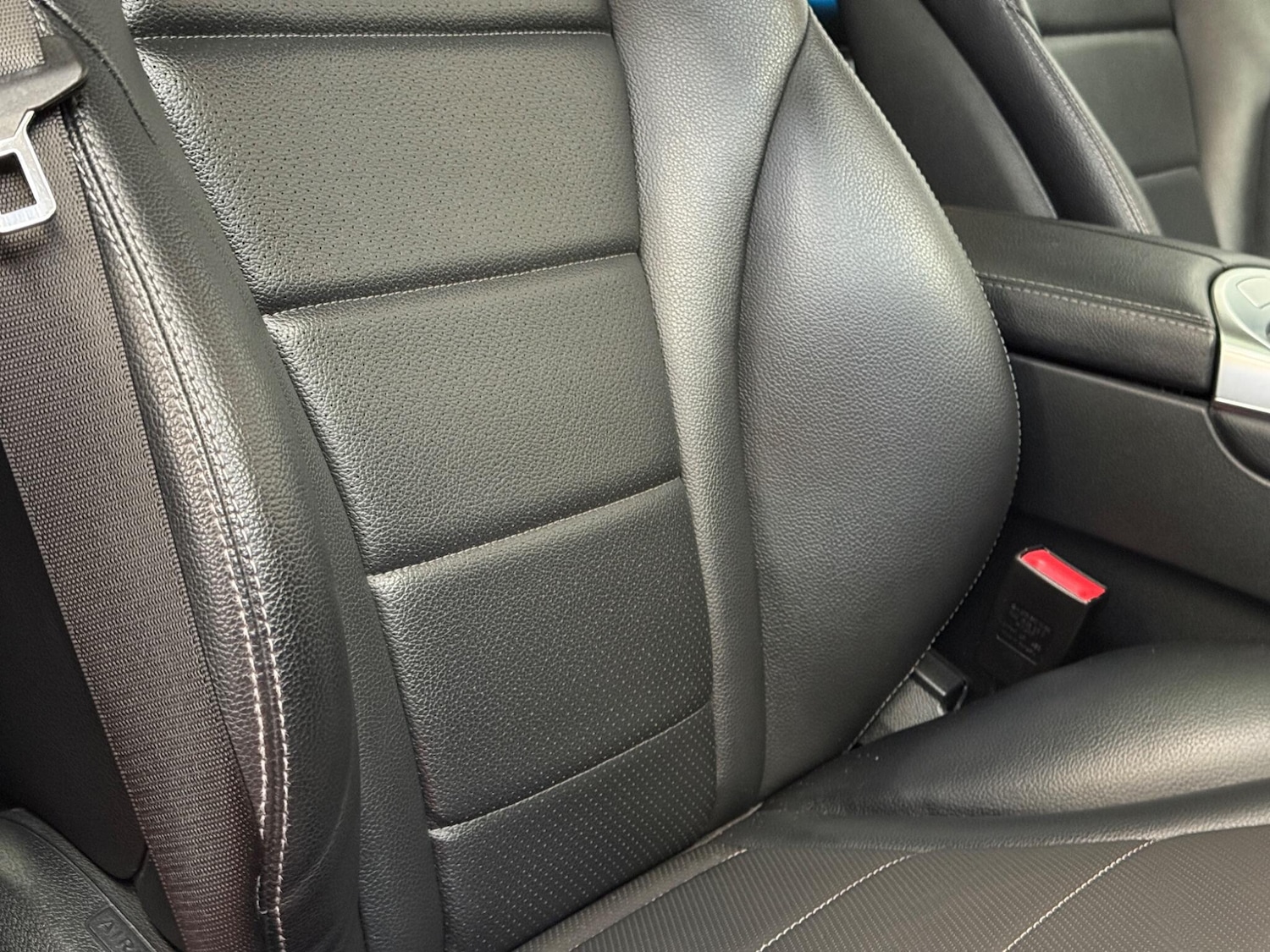 Used Mercedes-Benz GLC 2018 for sale - 77613041: Photo 31