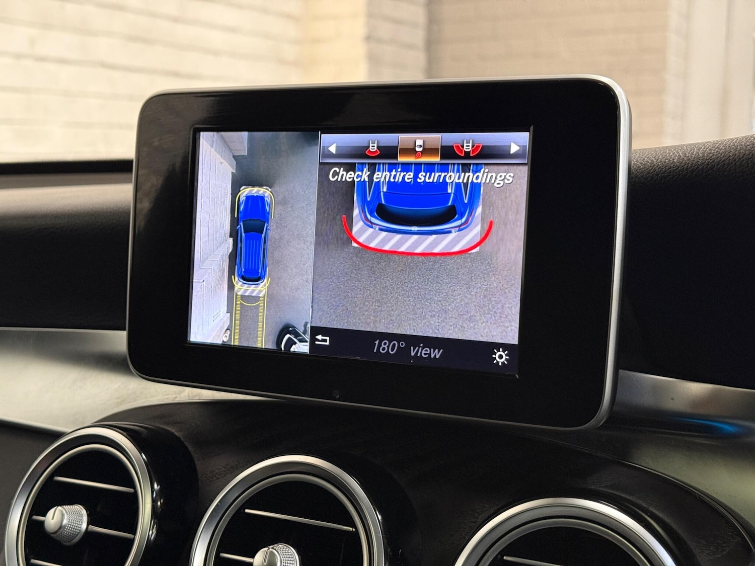 Used Mercedes-Benz GLC 2018 for sale - 77613041: Photo 37