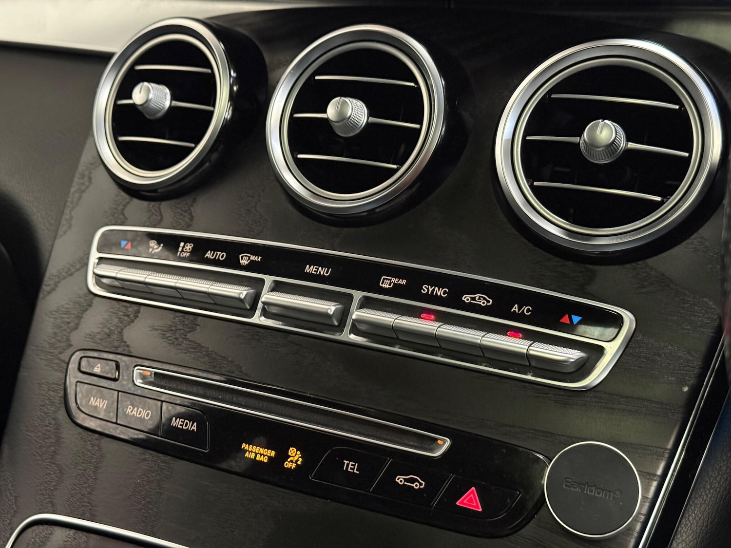 Used Mercedes-Benz GLC 2018 for sale - 77613041: Photo 43