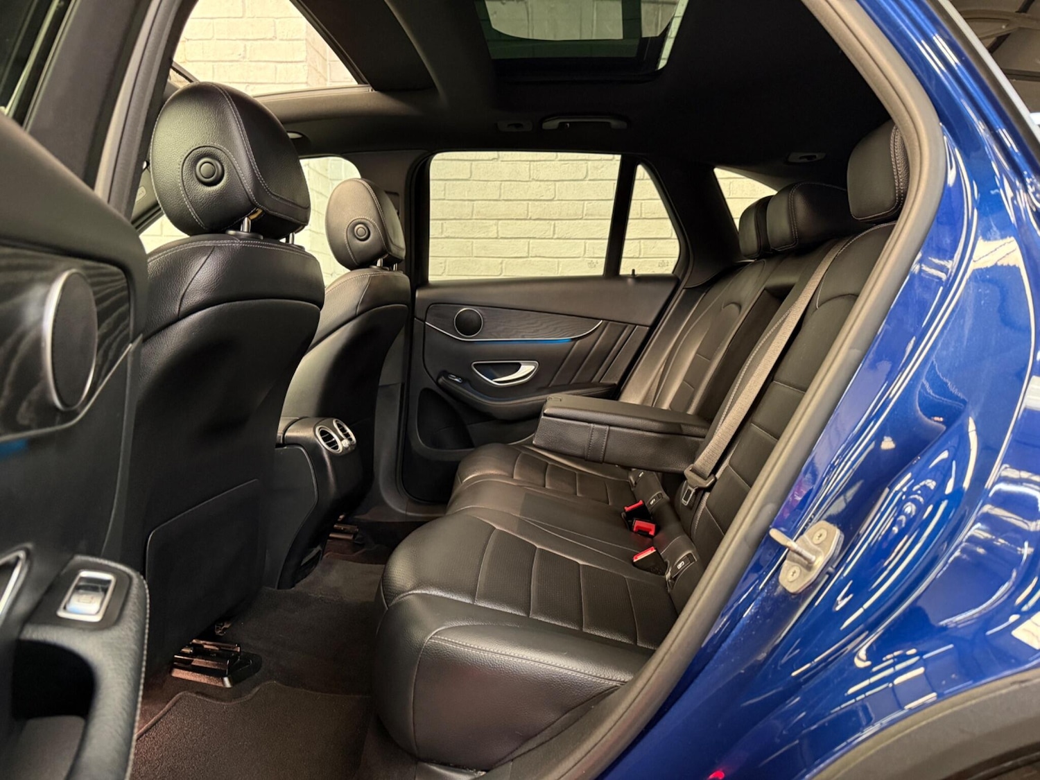 Used Mercedes-Benz GLC 2018 for sale - 77613041: Photo 53