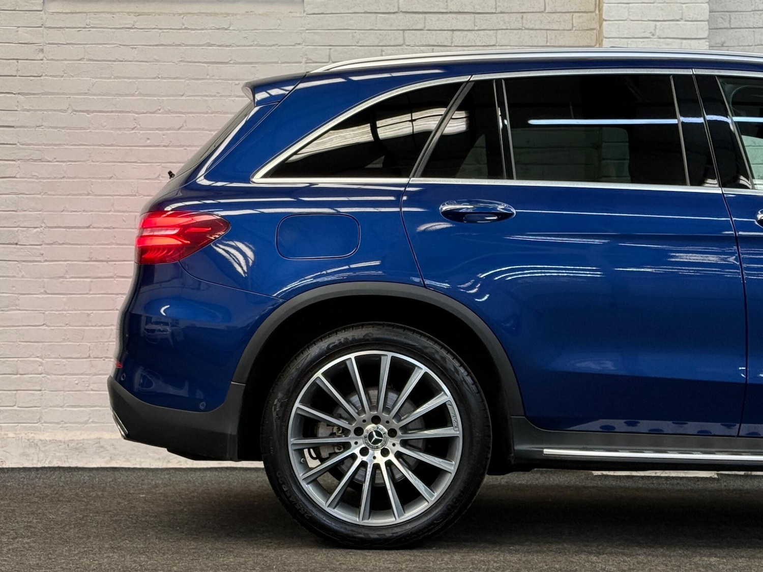 Used Mercedes-Benz GLC 2018 for sale - 77613041: Photo 56