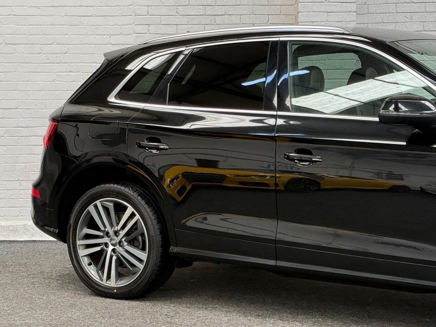 Used Audi Q5 2017 for sale - 76667443: Photo 26