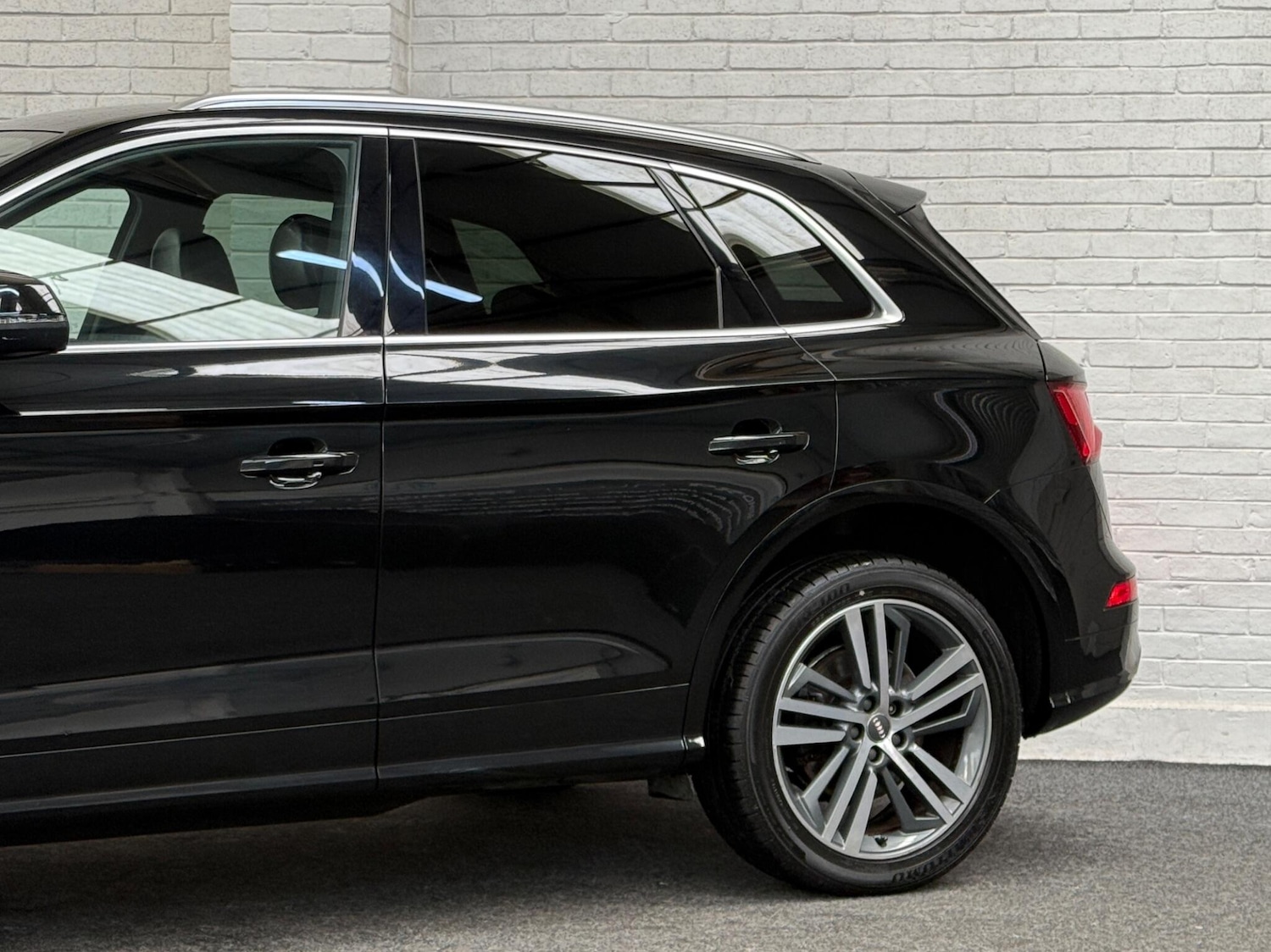 Used Audi Q5 2017 for sale - 76667443: Photo 27