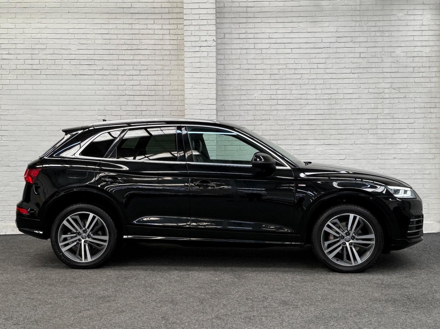 Used Audi Q5 2017 for sale - 76667443: Photo 6