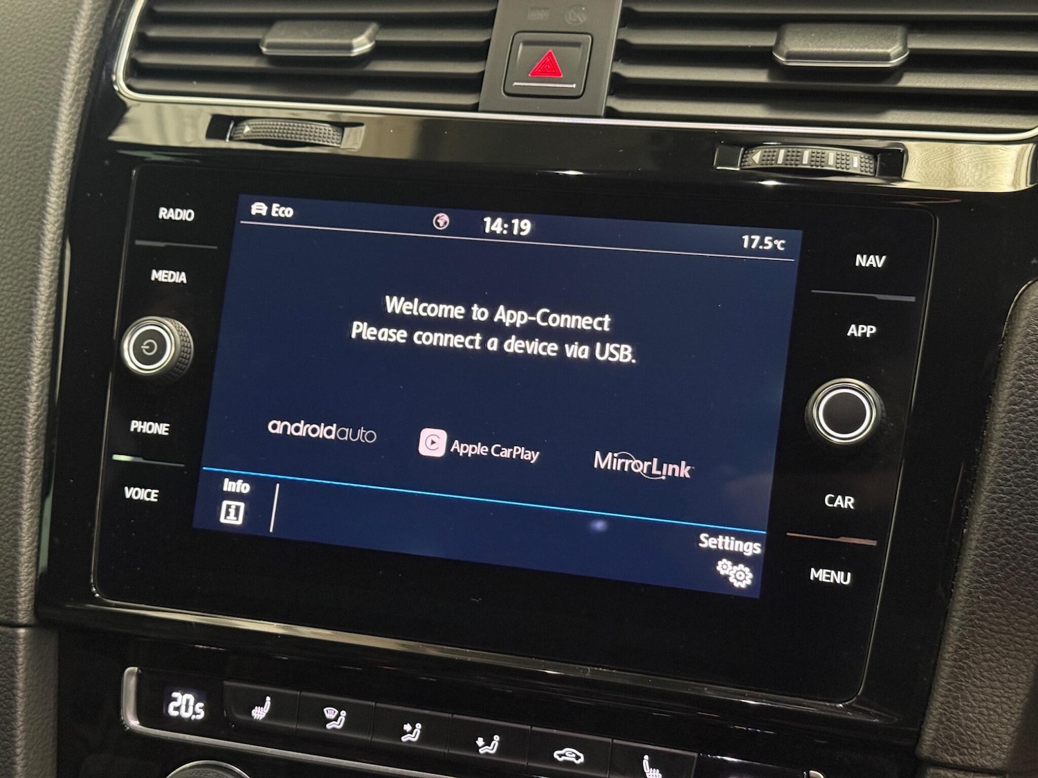 Used Volkswagen Golf 2018 for sale - 76657445: Photo 42