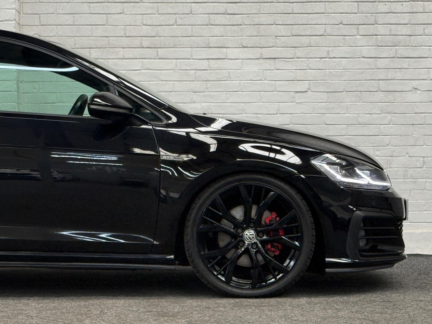 Used Volkswagen Golf 2018 for sale - 76657445: Photo 8