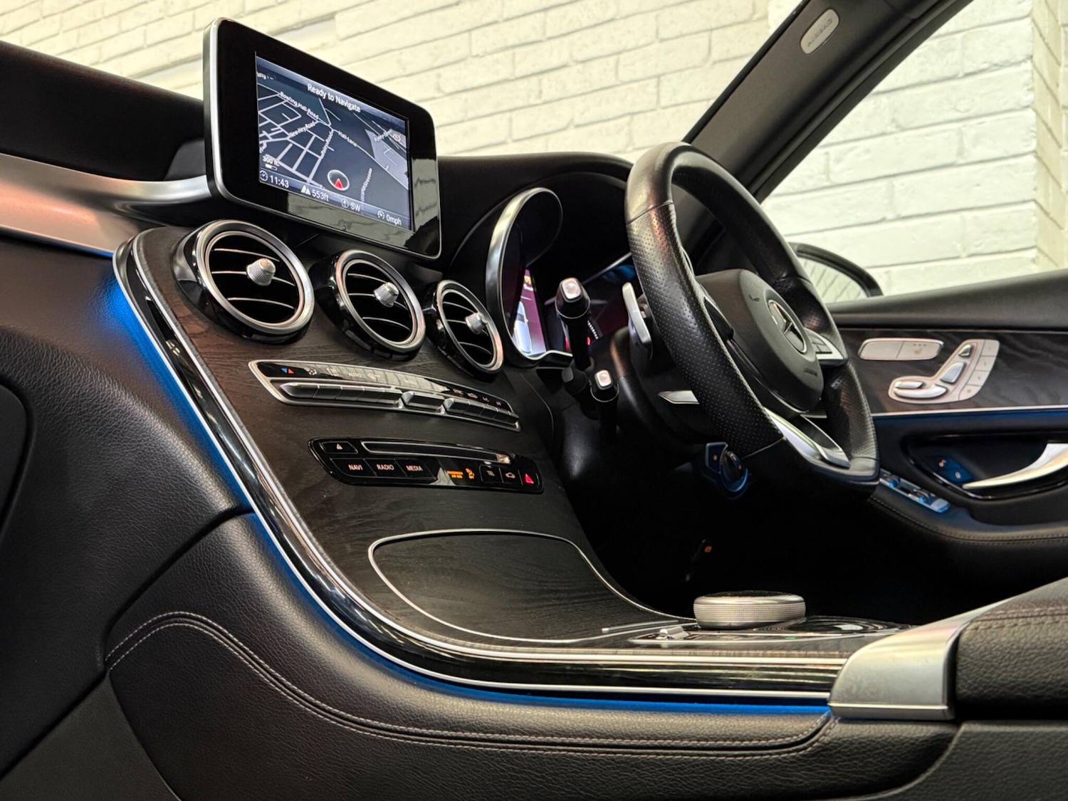 Used Mercedes-Benz GLC 2018 for sale - 77484225: Photo 19