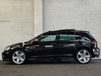 Used Volkswagen Golf 2014 for sale - 77882536: Photo