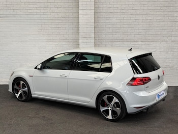 Used Volkswagen Golf 2015 for sale - 78866278: Photo