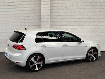 Used Volkswagen Golf 2015 for sale - 78866278: Photo