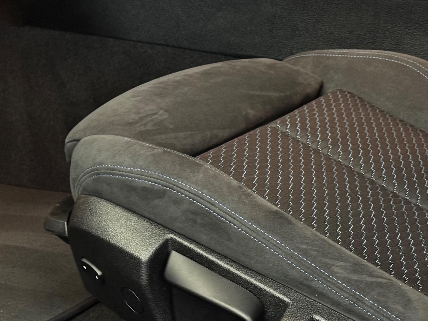 Used BMW 2 Series 2018 for sale - 77054028: Photo 57