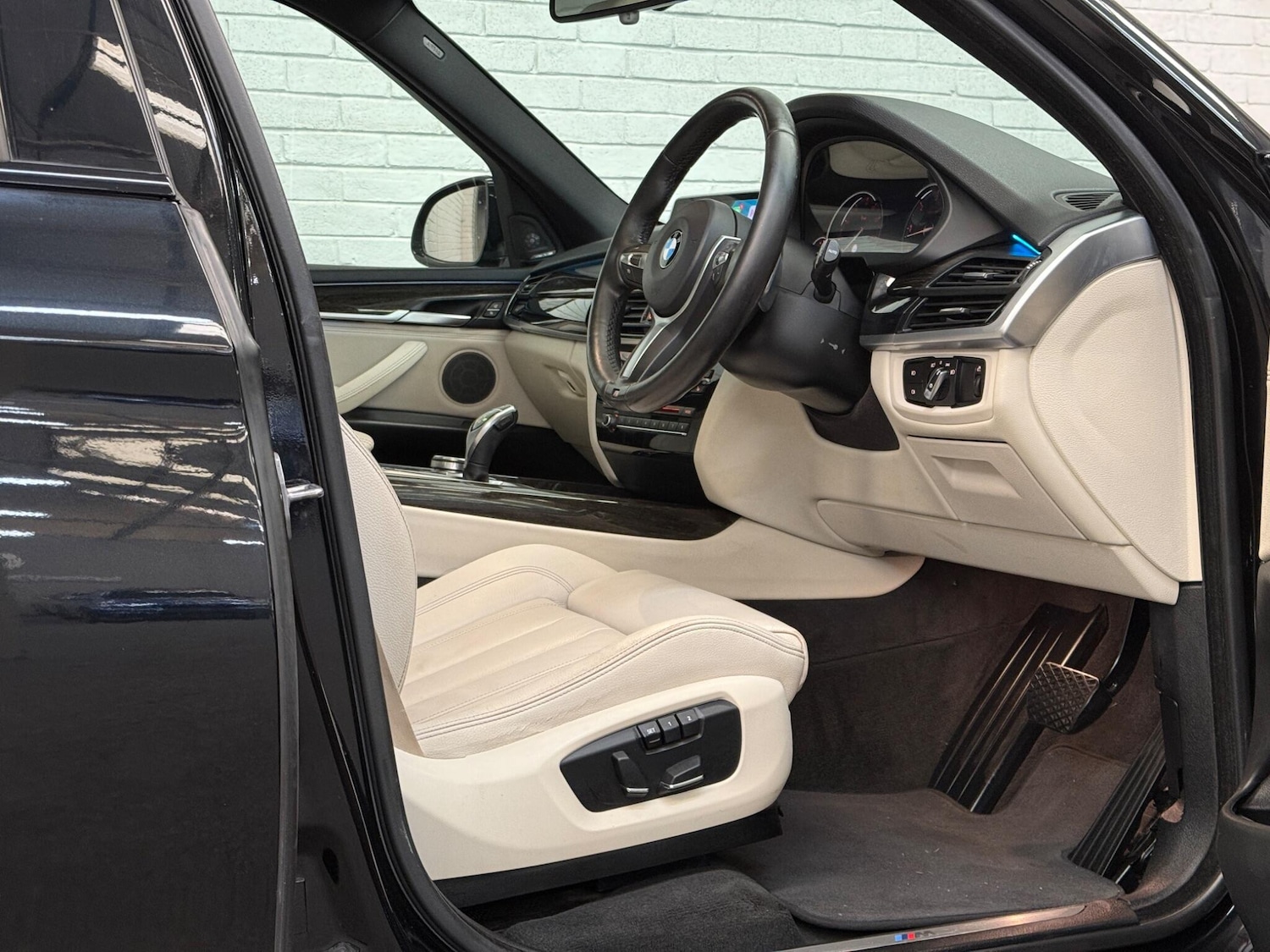 Used BMW X5 for sale - 76701077: Photo 32