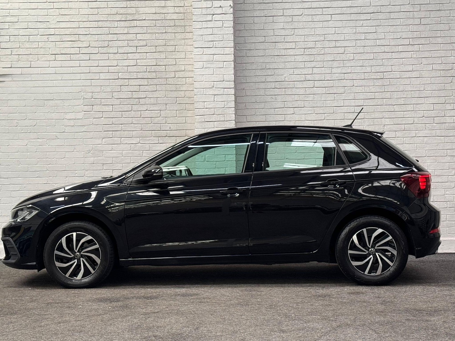 Used Volkswagen Polo 2023 for sale - 77050190: Photo 6