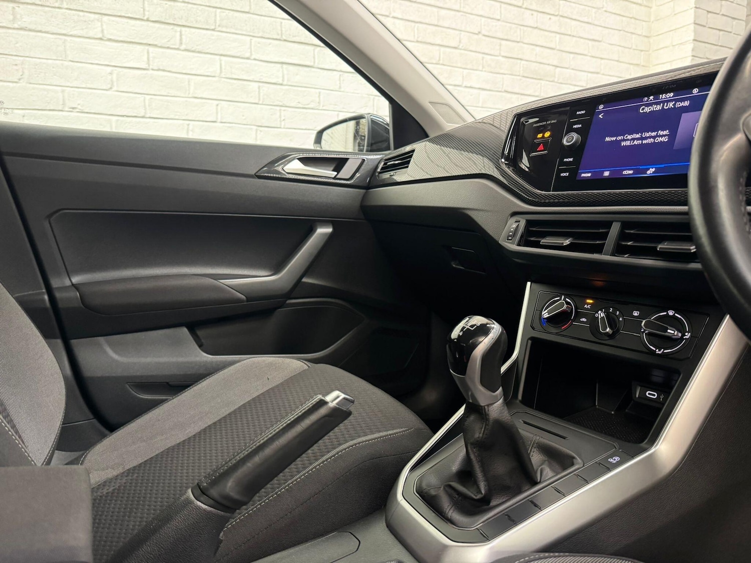 Used Volkswagen Polo 2023 for sale - 77050190: Photo 9